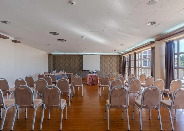 Luna Serra Da Estrela